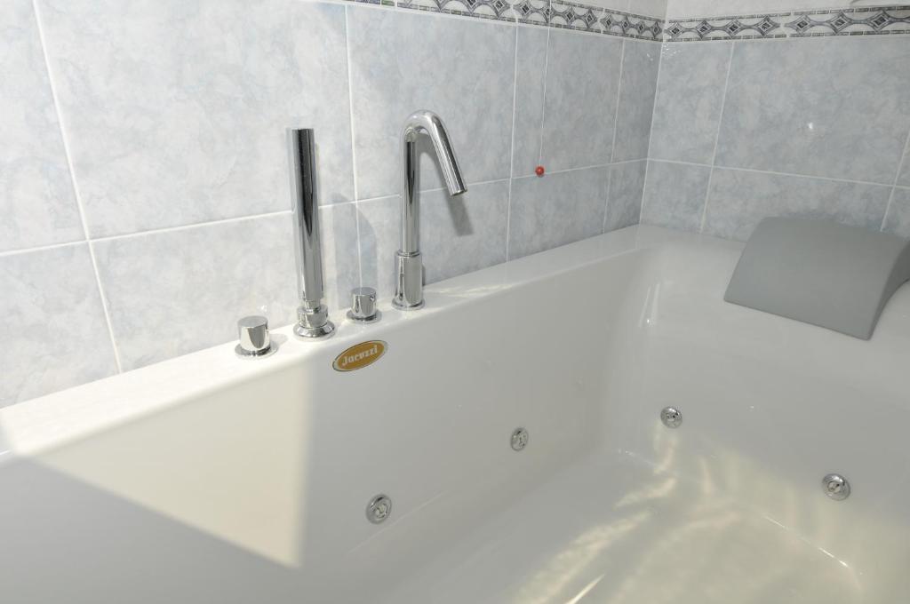 Hotel Fossati Triuggio Δωμάτιο φωτογραφία